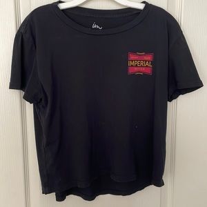 Tilly’s cropped t-shirt.